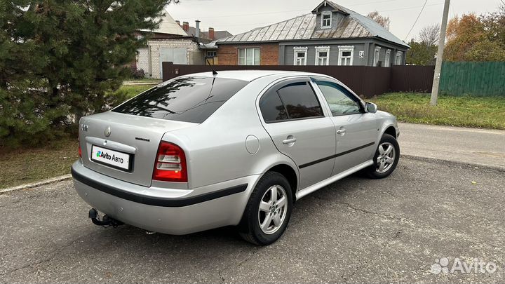 Skoda Octavia 1.6 МТ, 2008, 178 000 км