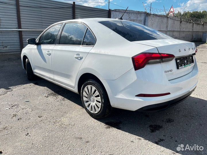 Автомобиль на запчасти Skoda Rapid 1.6 MPI MT