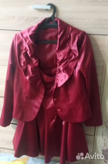 Костюм юбочный