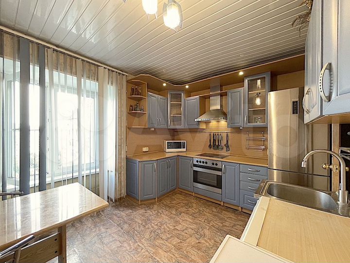 2-к. квартира, 50,5 м², 16/16 эт.