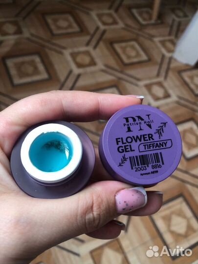 Для наращивания ногтей и гель лаки