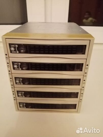 Корзина для жёстких дисков SNT-3051 SATA