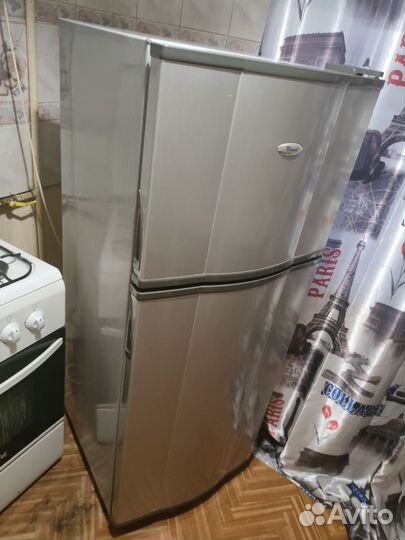 Холодильник Whirlpool No Frost