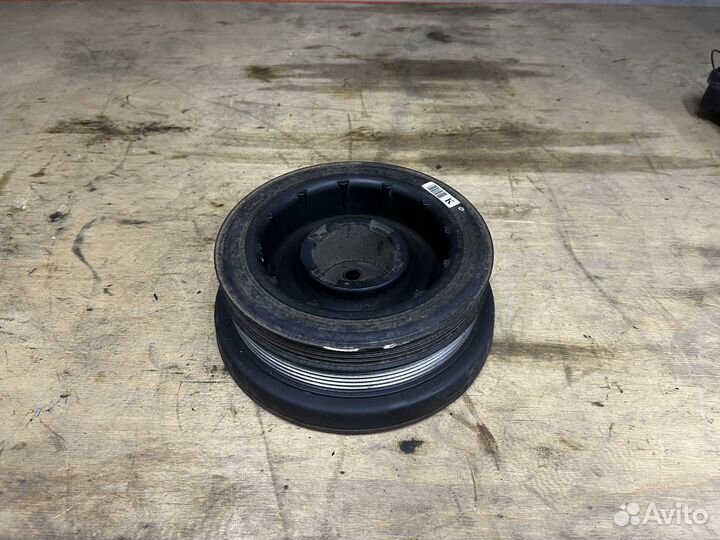 Демпфер / Шкив коленвала BMW M57N M57N2