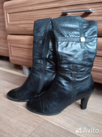 Демисезонные женские сапоги натуральная кожа 38
