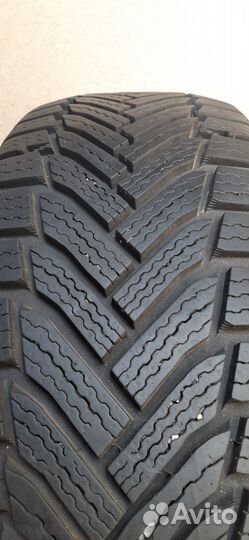 Michelin Alpin 6 205/60 R16