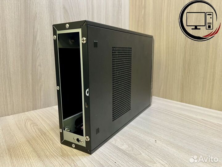 Корпус ITX LinkWorld LC-820-01B LW1-65W новый