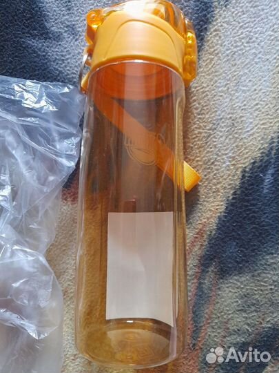 Спортивные бутылки для воды