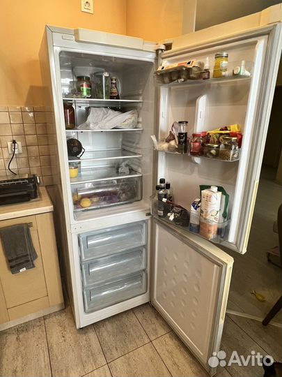 Холодильник samsung требует ремонта