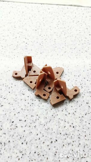 Крепление переднего бампера