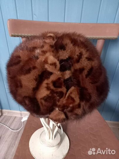 Женские шапки