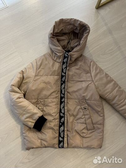 Куртка на девочку рост 152
