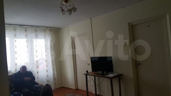 4-к. квартира, 63 м², 2/5 эт.