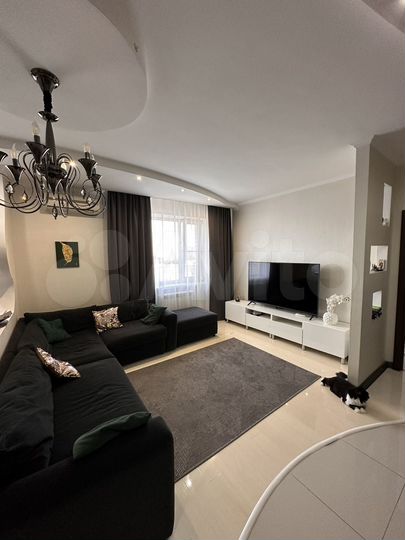 3-к. квартира, 82 м², 12/12 эт.