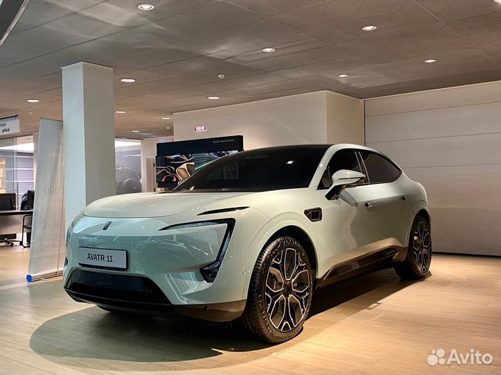 Avatr 11 580 л.с. AT, 2023, 700 км