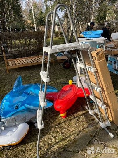 Каркасный бассейн intex Ultra Frame XTR (круг) 4.8