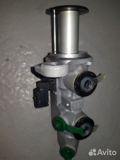 Vag -original Продам (главный тормозной цилиндр)