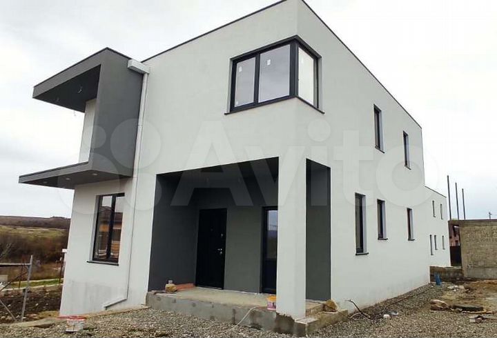 Дом 193 м² на участке 6,5 сот.