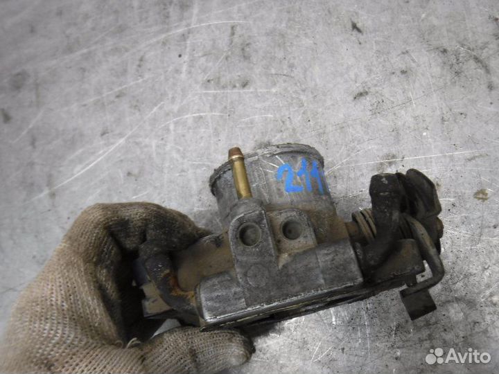 Дросельная заслонка Ваз 2111 1.5 2002