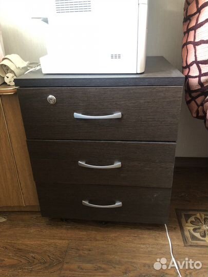 Тумбочка офисная