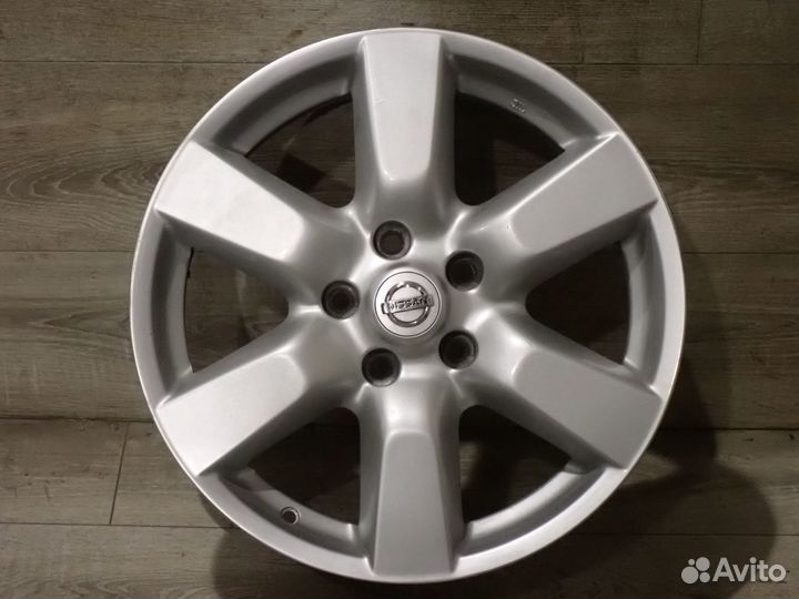 Комплект R17 оригинальных дисков Nissan X-Trail