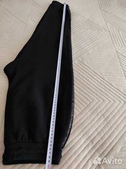 Мужской спортивный костюм