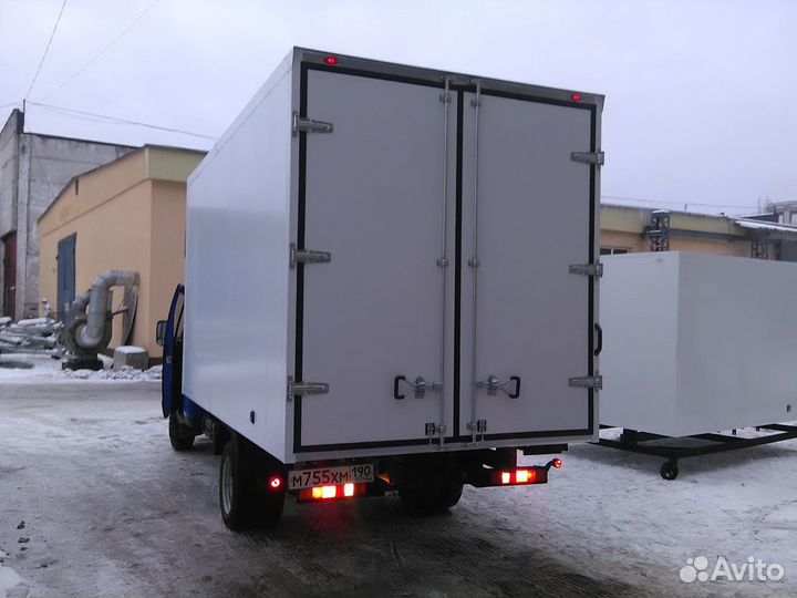 Фургон изотермический 50мм на Исузу длина 6200мм