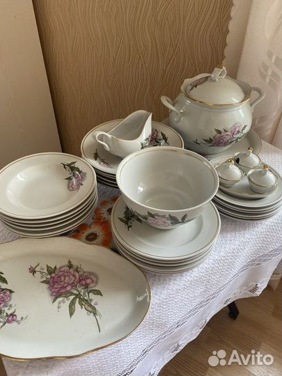 Сервиз столовый новый фарфор