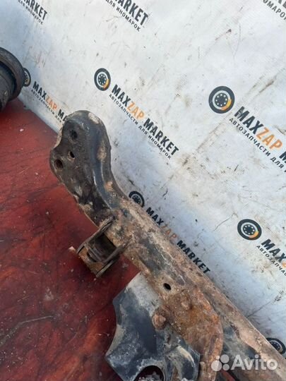 Балка АКПП Mazda Bongo Friendee 2.5 1999