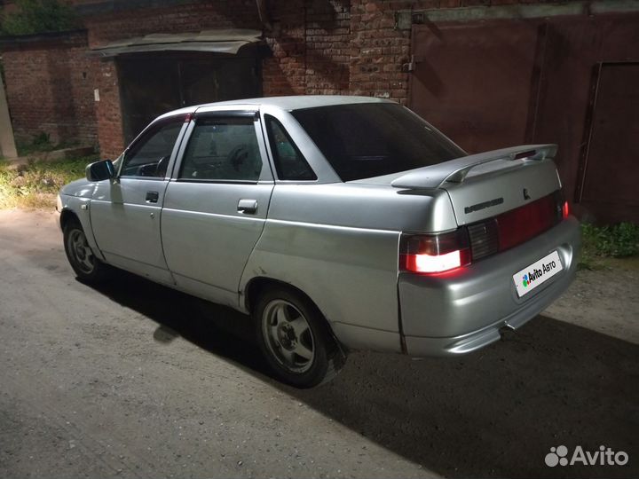 ВАЗ 2110 1.6 МТ, 2004, 200 000 км