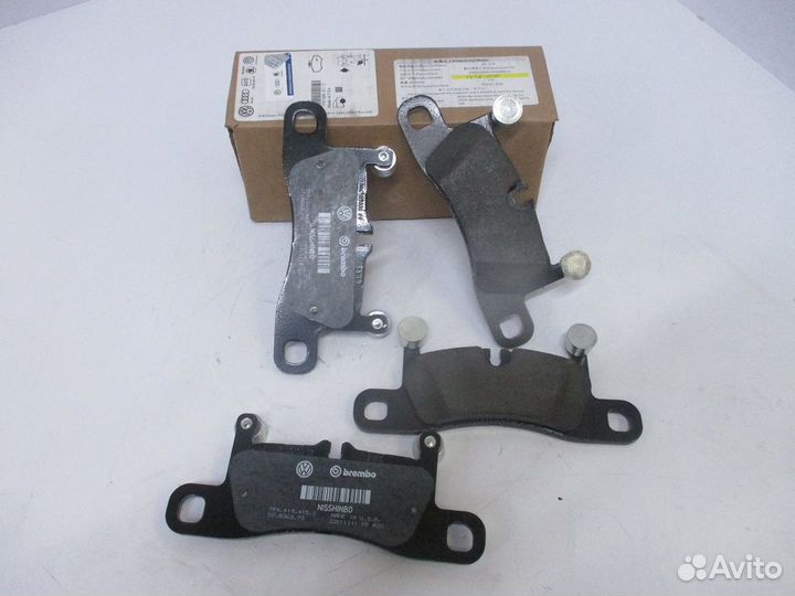 Тормозные колодки VW 7P6698451C