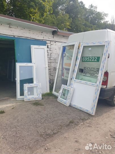 Двери стекляные новые