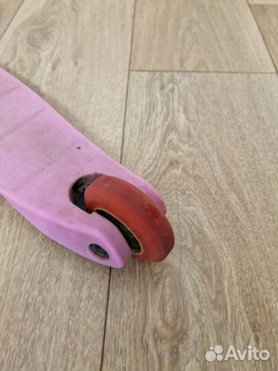 Трехколесный самокат reaction