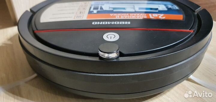 Новый Робот-пылесос Redmond