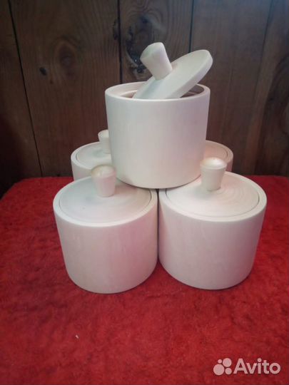 Баночка для сыпучих продуктов