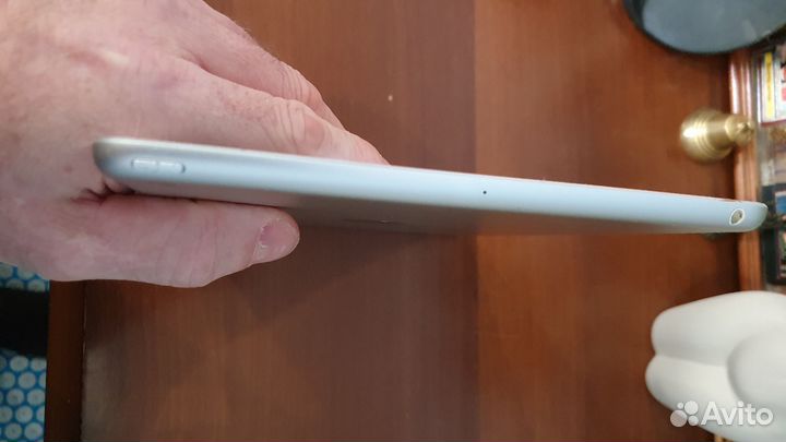 Apple iPad 6 32 wi-fi