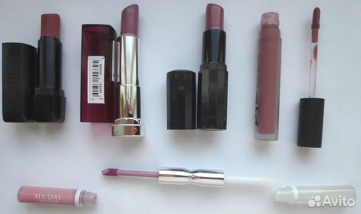 Лот: помада
