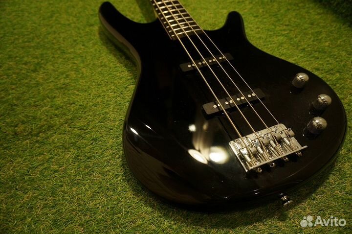 Бас гитара ibanez gsr180