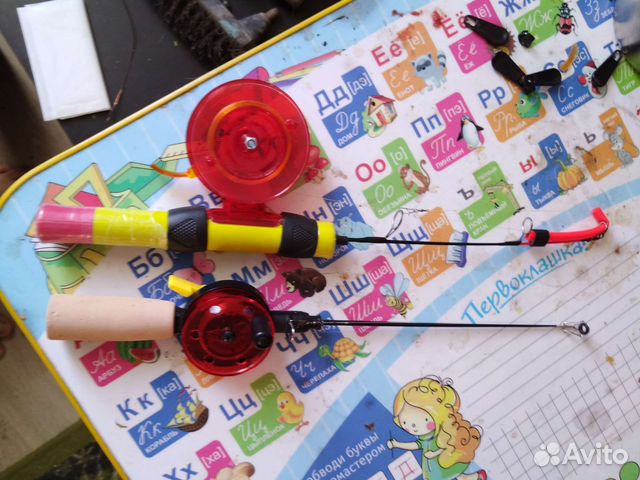 Удочка для зимней рыбалкиsalmo