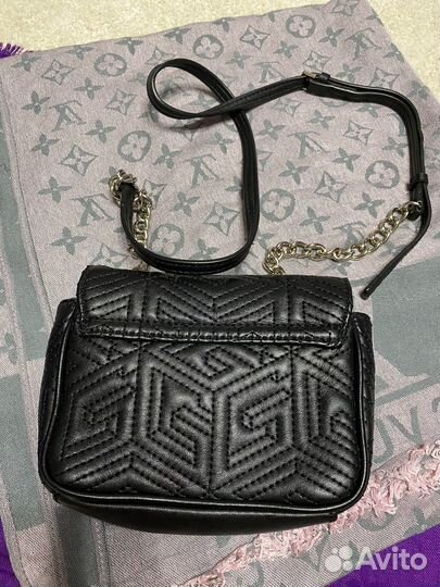 Сумка guess