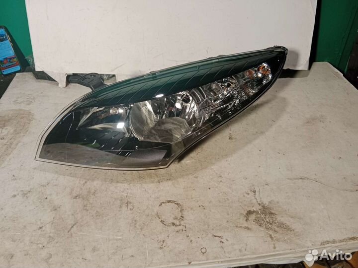Фара левая renault megane III новая оригинал