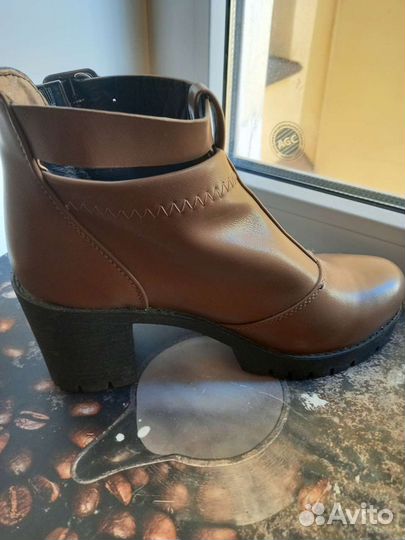 Ботики женские р.37