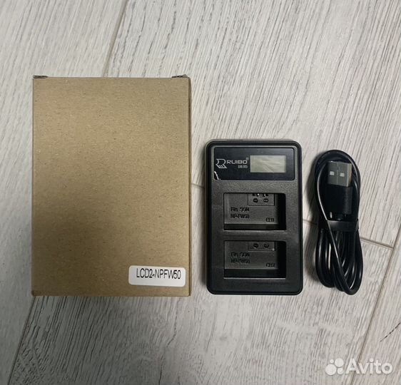 Зарядка для аккумулятора Sony NP-FW50