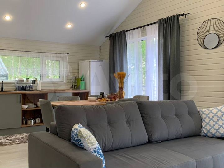 Дом 64 м² на участке 5 сот.