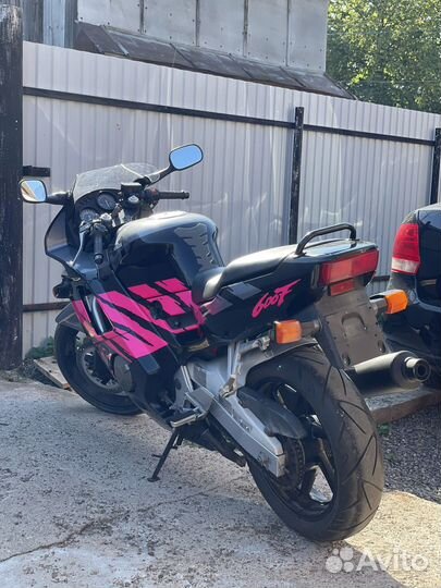 Продам Honda CBR 600