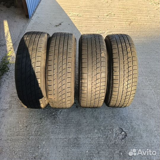 Imperial SnowDragon SUV 215/70 R16 100M