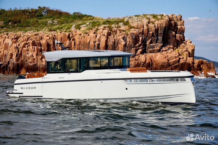 Катер saxdor 320 GTC с мотором 300 л.с