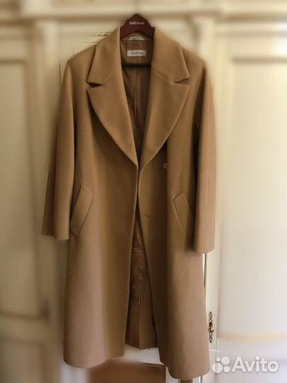 Пальто женское шерстяное бежевое