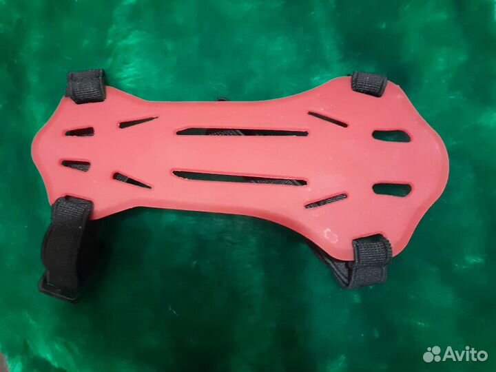 Крага для защиты