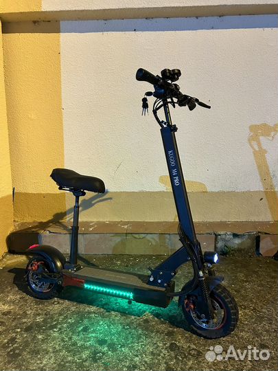 Электросамокат Kuggi m4 pro